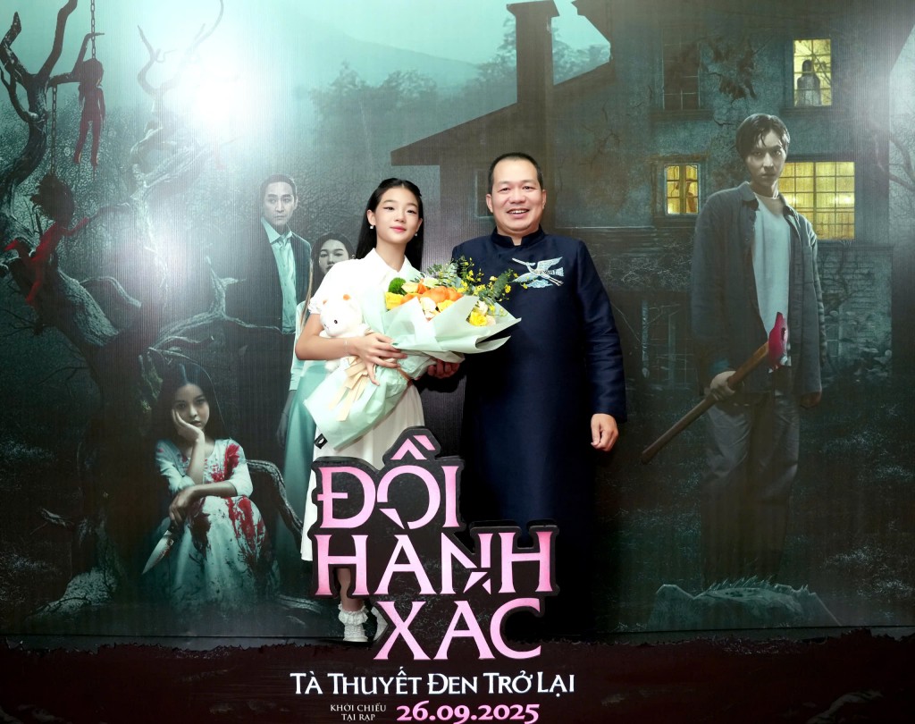 và đạo diễn Lương Đình Dũng