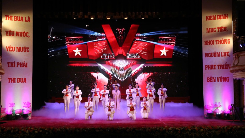 Thi đua từ mệnh lệnh trái tim làm rạng danh đất nước