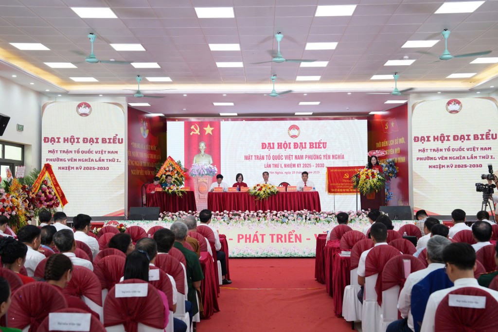 Quang cảnh đại hội