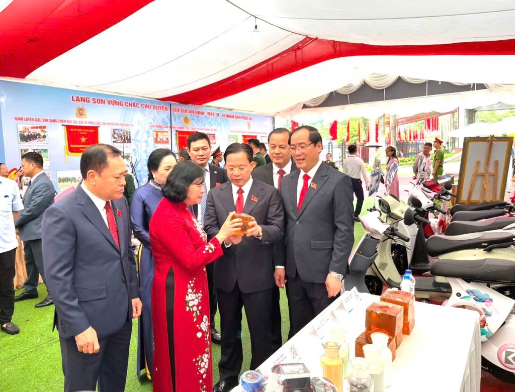 Xây dựng Lạng Sơn thành cực tăng trưởng mới