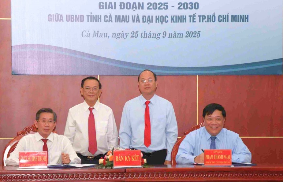 Cà Mau hợp tác toàn diện với Đại học Kinh tế TP Hồ Chí Minh