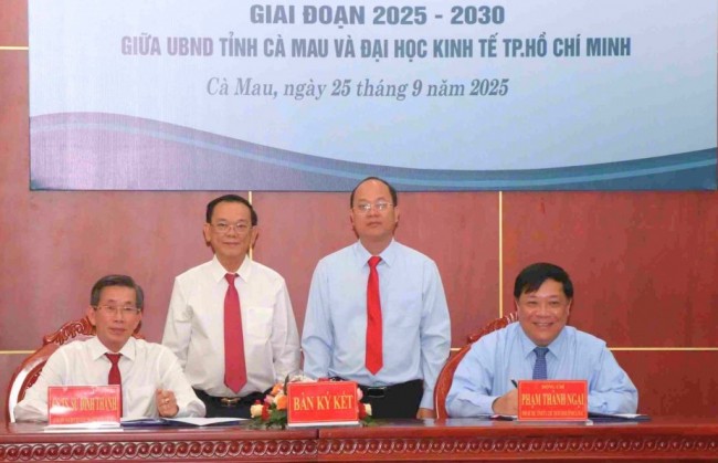 Cà Mau hợp tác toàn diện với Đại học Kinh tế TP Hồ Chí Minh