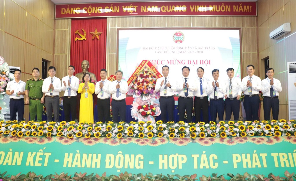 Đẩy mạnh ứng dụng công nghệ số, thương mại điện tử trong sản xuất kinh doanh