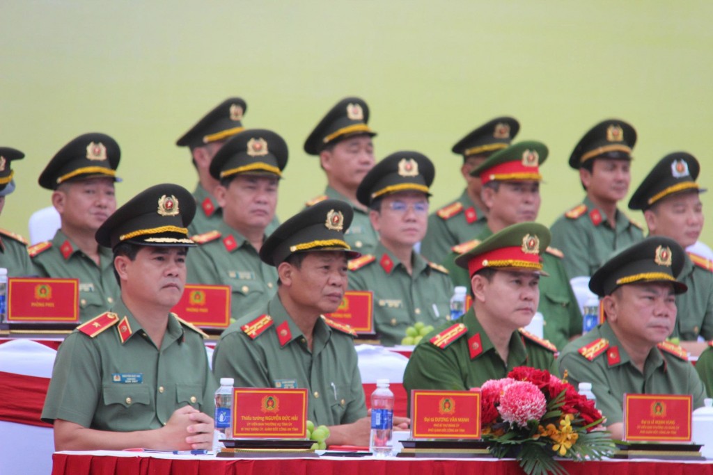 Lãnh đạo công an tỉnh đồng Nai tại Lễ ra quân