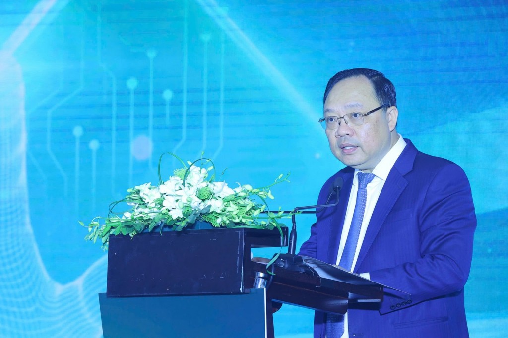 Ông Phạm Anh Tuấn - Vụ trưởng Vụ Thanh toán, Ngân hàng Nhà nước Việt Nam phát biểu tại buổi họp báo