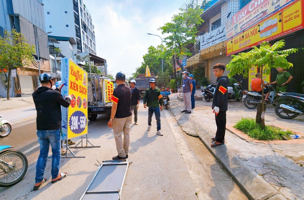 Quyết tâm lập lại trật tự đô thị trên các tuyến phố Quyết tâm lập lại trật tự đô thị trên các tuyến phố