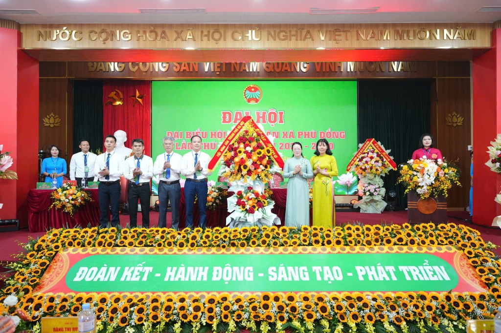 Đẩy mạnh chuyển giao công nghệ, xây dựng các mô hình nông nghiệp đô thị, sinh thái