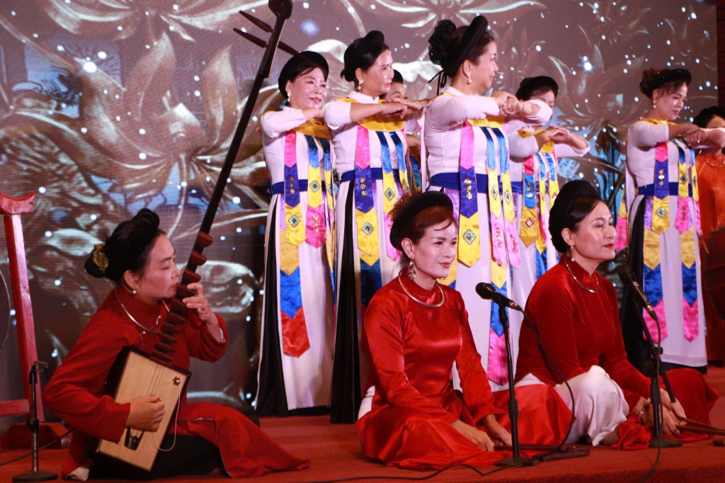 Khai mạc Liên hoan Ca trù Hà Nội lần thứ tư