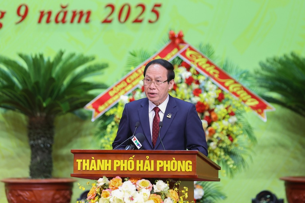 Bí thư Thành ủy Hải Phòng Lê Tiến Châu phát biểu - Ảnh: VGP/Nhật Bắc Bí thư Thành ủy Hải Phòng Lê Tiến Châu phát biểu - Ảnh: VGP/Nhật Bắc