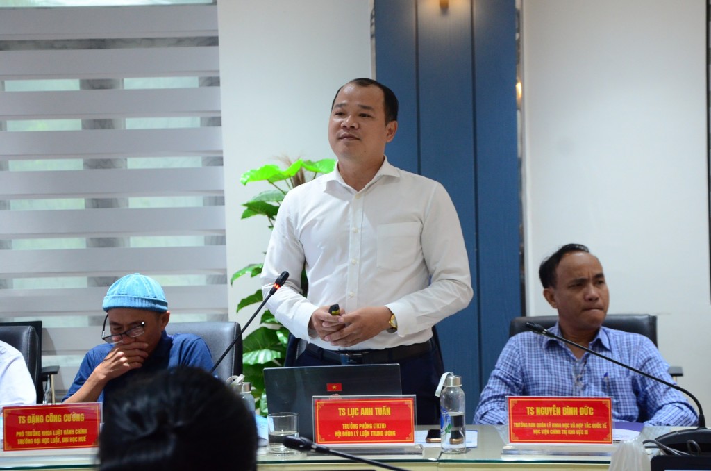 Trung tá TS Lục Anh Tuấn, Trường phòng Hội đồng Lý luận Trung ương nêu các giải pháp để nâng cao chất lượng nguồn nhân lực của cả nước nói chung và khu vực miền Trung nói riêng Trung tá TS Lục Anh Tuấn, Trường phòng Hội đồng Lý luận Trung ương nêu các giải pháp để nâng cao chất lượng nguồn nhân lực của cả nước nói chung và khu vực miền Trung nói riêng