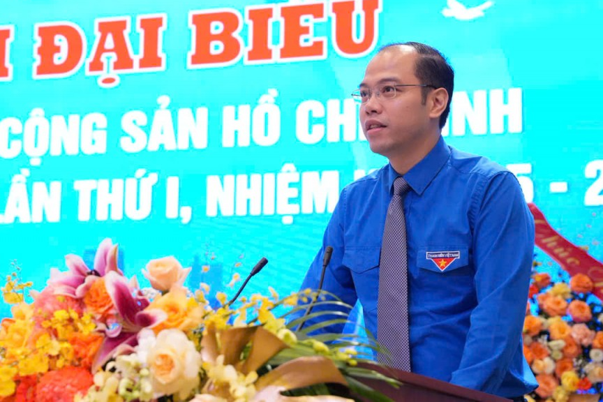 Làm chủ công nghệ, góp sức xây dựng chính quyền văn minh, hiện đại Làm chủ công nghệ, góp sức xây dựng chính quyền văn minh, hiện đại