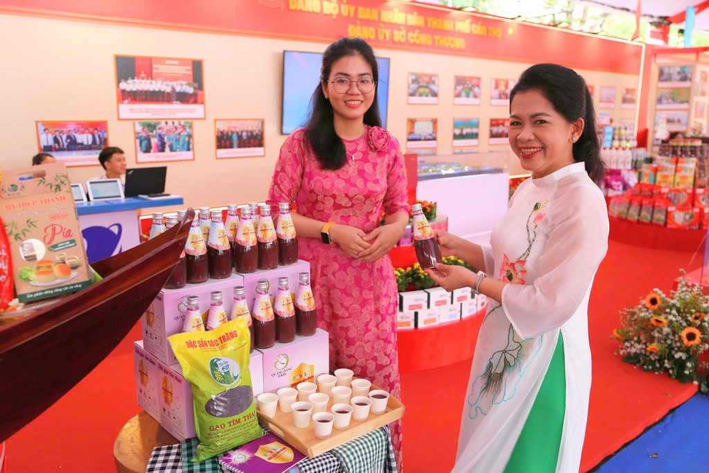 Không gian triển lãm thành tựu Cần Thơ: Đổi mới, sáng tạo và hội nhập