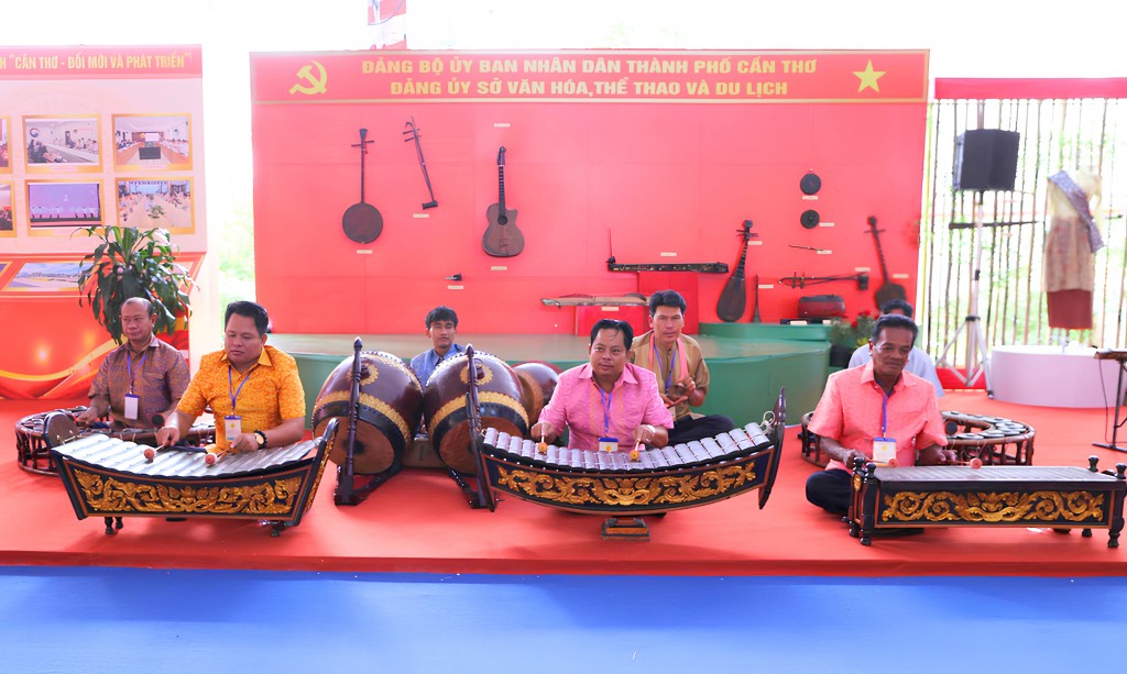 Không gian triển lãm thành tựu Cần Thơ: Đổi mới, sáng tạo và hội nhập