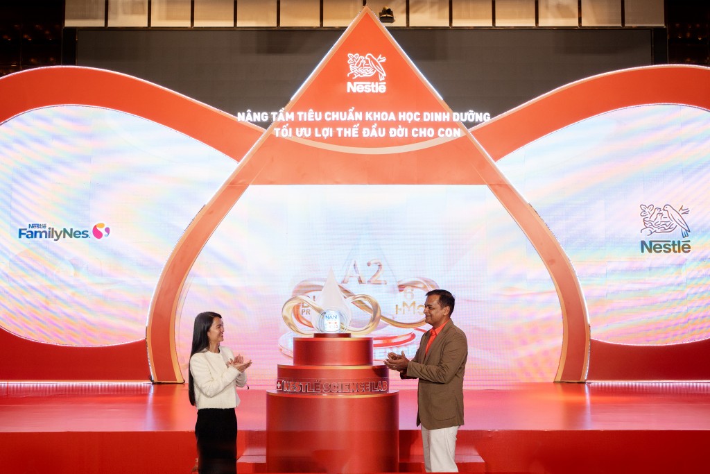 1. Nestlé NAN chính thức giới thiệu NAN INFINIPRO A2 BƯỚC 3 cải tiến mới tại sự kiện “Nâng tầm tiêu chuẩn khoa học dinh dưỡng – Tối ưu lợi thế đầu đời cho con” 1. Nestlé NAN chính thức giới thiệu NAN INFINIPRO A2 BƯỚC 3 cải tiến mới tại sự kiện “Nâng tầm tiêu chuẩn khoa học dinh dưỡng – Tối ưu lợi thế đầu đời cho con”
