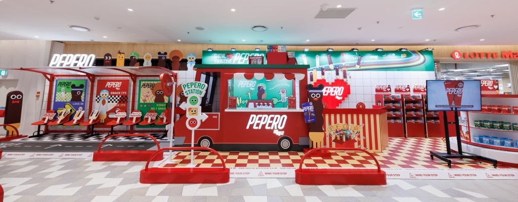 “Trạm xe buýt” Pepero tại Lotte Mall West Lake Hà Nội