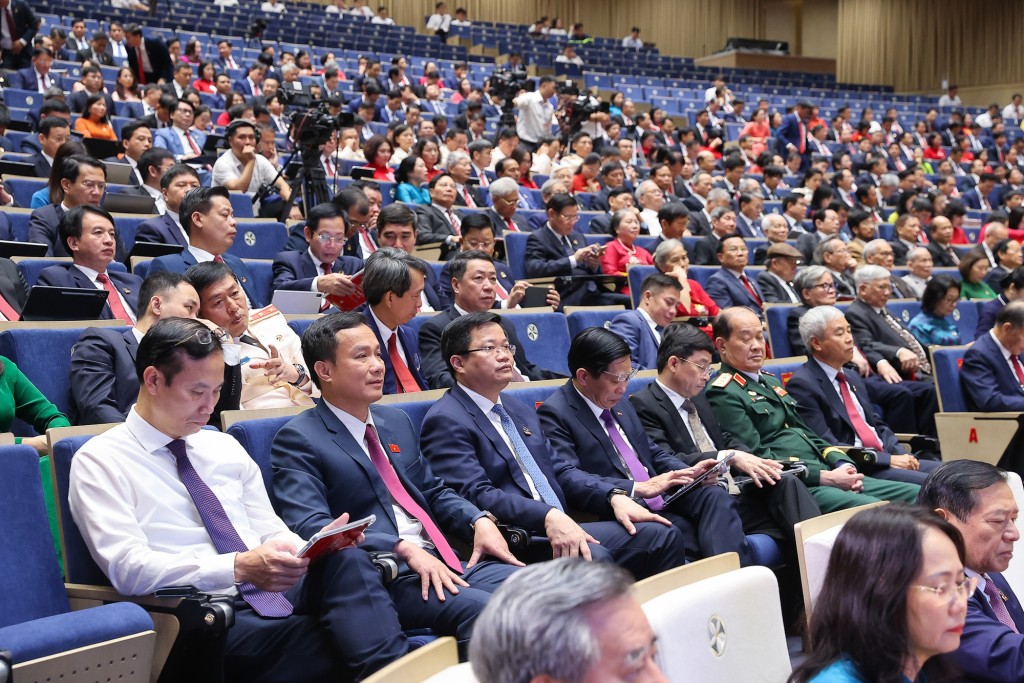 Hải Phòng giữ vững vai trò tiên phong, đầu tàu, sớm trở thành thành phố xã hội chủ nghĩa