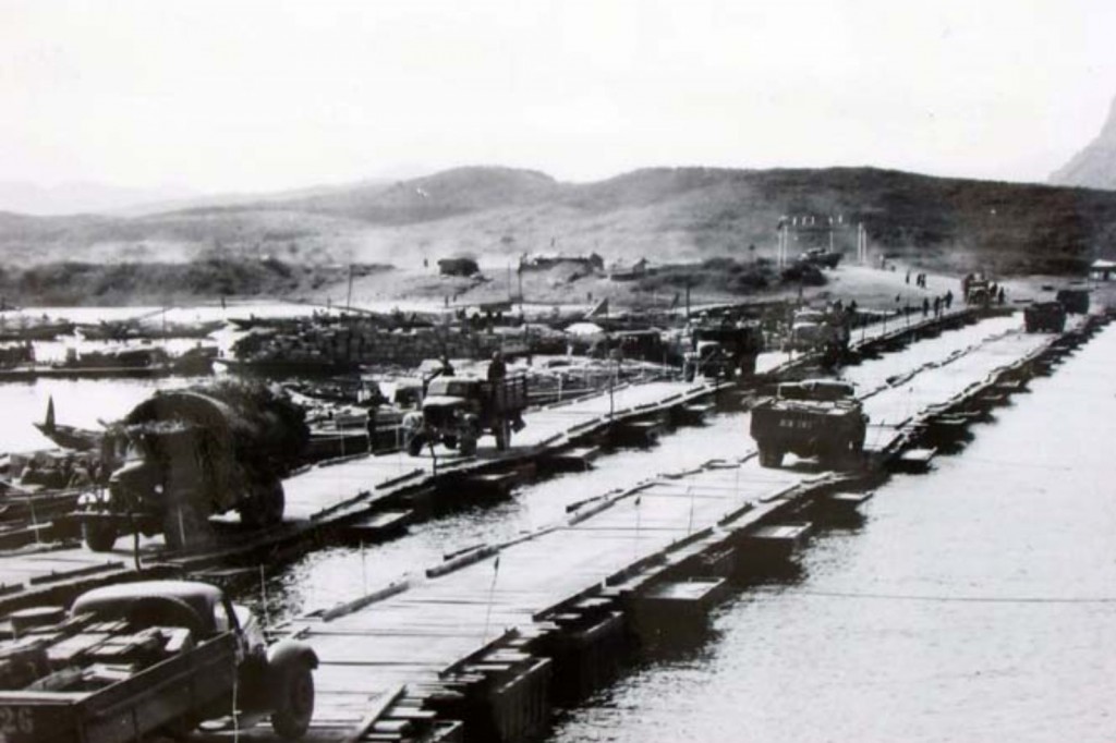 Bến phà Long Đại – nơi “mảnh bom thù dày hơn sỏi đá” (Ảnh tư liệu)