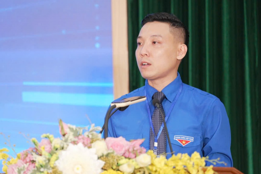 Bí thư Đoàn phường Hoàn Kiếm Đặng Thanh Tú khai mạc Đại hội Bí thư Đoàn phường Hoàn Kiếm Đặng Thanh Tú khai mạc Đại hội