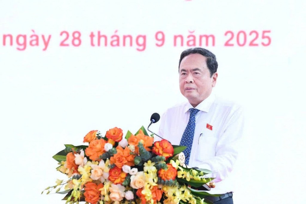 Khánh thành 