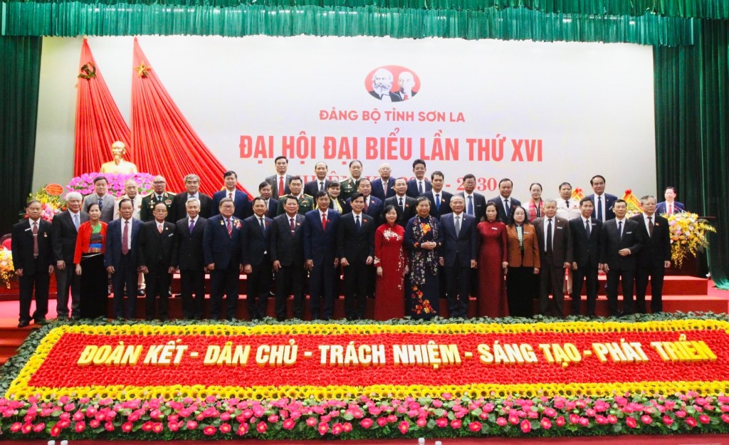 Xây dựng tỉnh Sơn La giàu đẹp, phát triển nhanh, bền vững