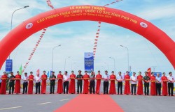 Khai thác cầu Phong Châu mới "xứng đáng với mong mỏi và những giọt nước mắt của người dân"