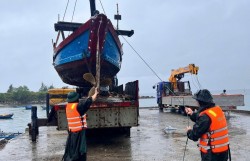 Toàn bộ tàu cá Đà Nẵng kịp thời thoát khỏi vùng bão