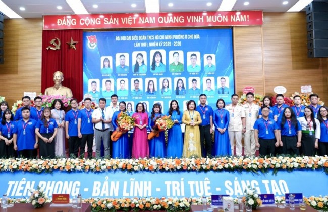 Hạt nhân cống hiến, đội dự bị tin cậy của Đảng
