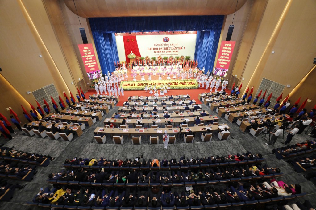 Khai mạc Đại hội đại biểu Đảng bộ tỉnh Lào Cai lần thứ I