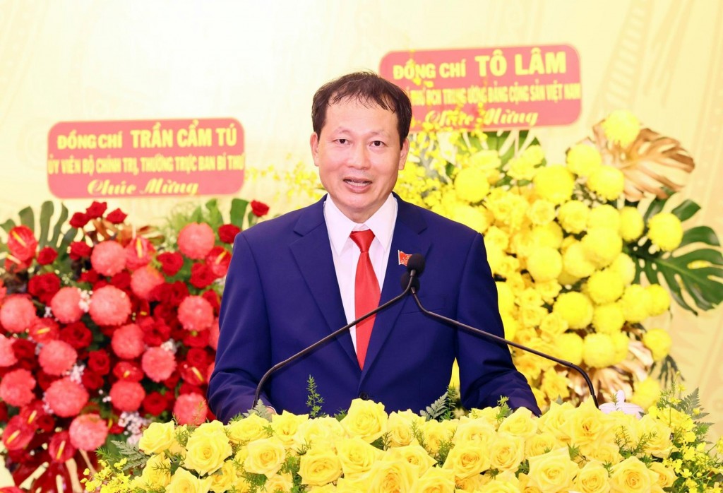 Bí thư Tỉnh ủy, Trưởng đoàn Đại biểu Quốc hội tỉnh Vũ Hồng Văn phát biểu tại buổi thảo luận