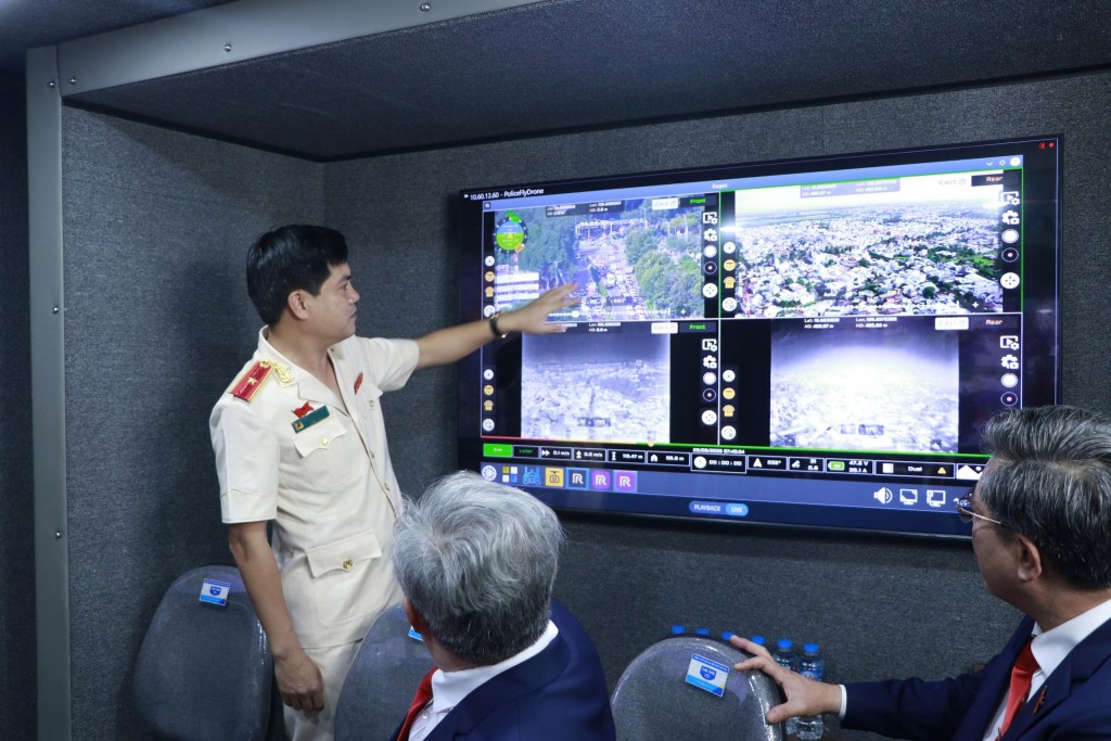Thiếu tướng Nguyễn Đức Hải, Ủy viên Ban Thường vụ Tỉnh ủy, Bí thư Đảng ủy, Giám đốc Công an tỉnh chia sẻ về tình hình trật tự trên địa bàn
