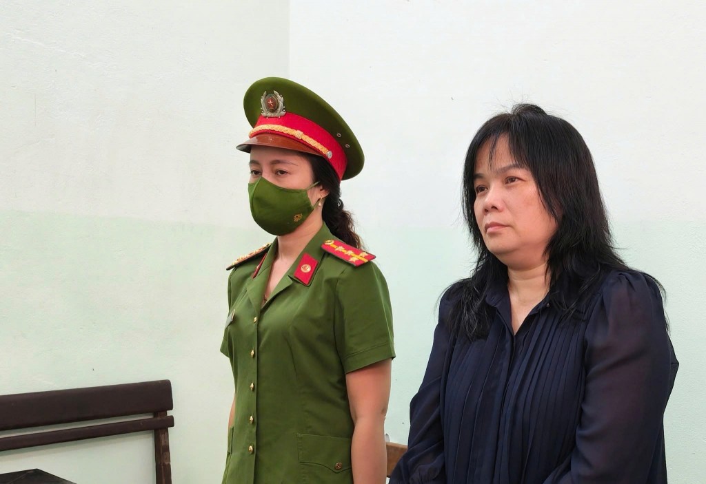 Đà Nẵng: Bắt giam đối tượng cho vay lãi suất lên đến 547,5%/năm Đà Nẵng: Bắt giam đối tượng cho vay lãi suất lên đến 547,5%/năm