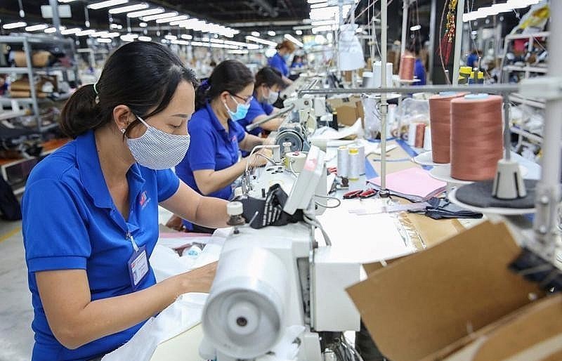 Nhiều chính sách mới về thuế, giao thông, y tế có hiệu lực