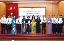 80 gương điển hình thắp lửa phong trào thi đua yêu nước Thủ đô