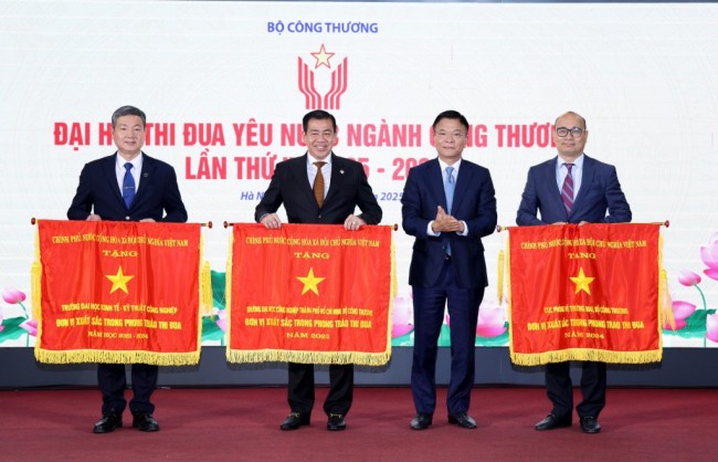 Ngành Công thương cần đưa phong trào thi đua thành động lực đổi mới, sáng tạo, cống hiến