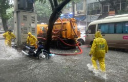 Hà Nội yêu cầu khẩn trương khắc phục các điểm ngập úng