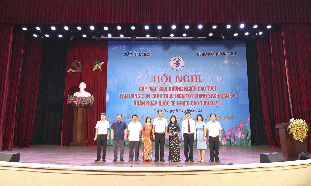 Các đại biểu tham dự Hội nghị