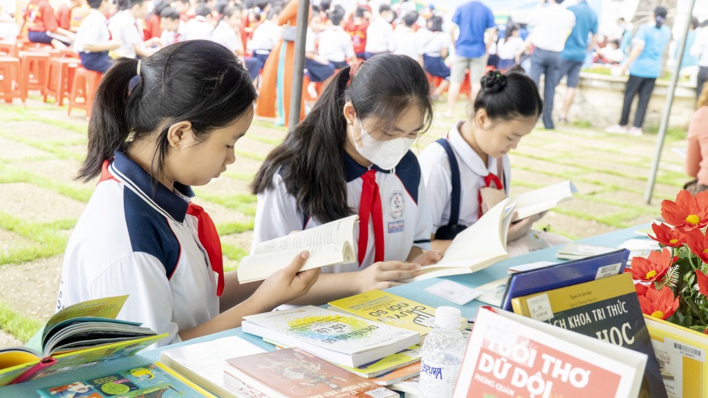 Lan tỏa văn hóa đọc từ Hội sách