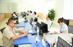 Hà Nội triển khai lấy số trực tuyến dịch vụ công qua iHanoi