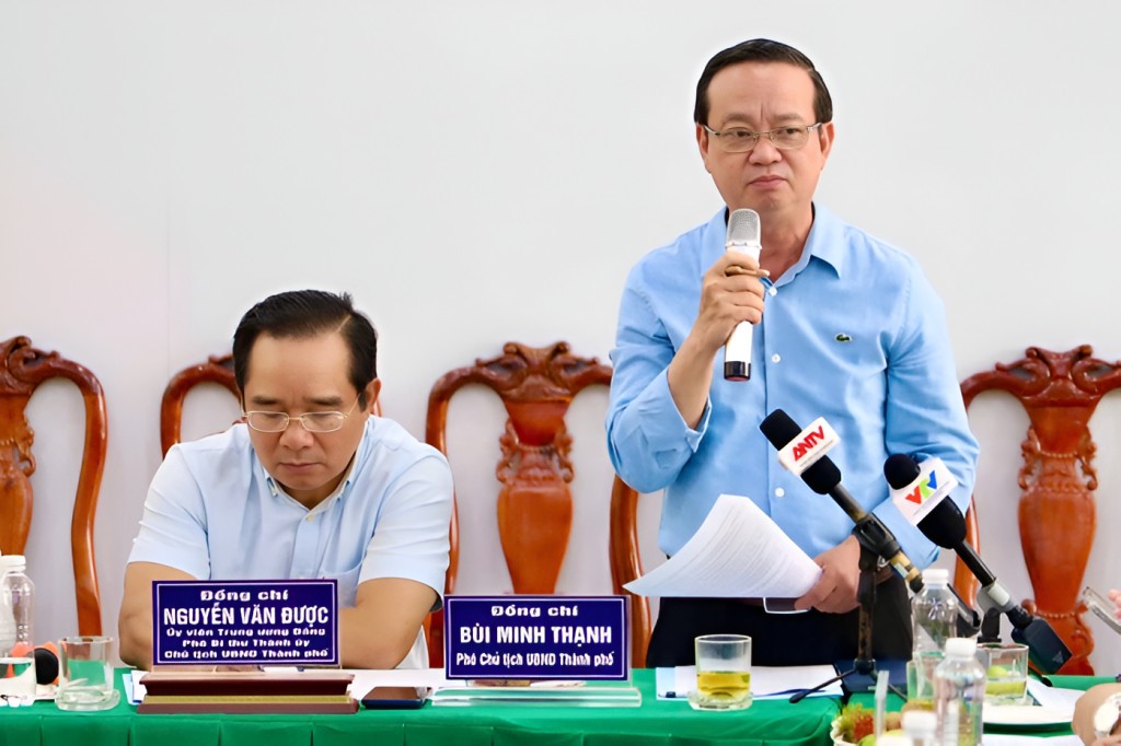 Phó Chủ tịch UBND TP Hồ Chí Minh Bùi Minh Thạnh yêu cầu các địa phương tập trung giải phóng mặt bằng và bàn giao mặt bằng kịp tiến độ.