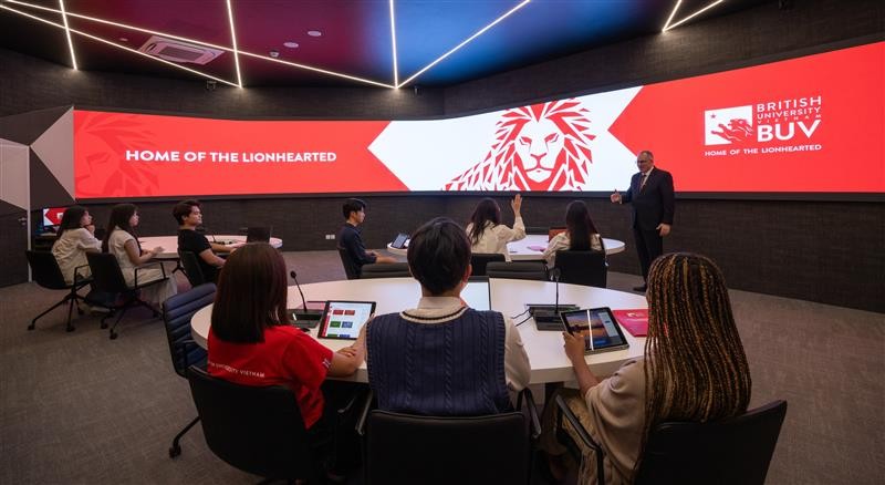 EDUtech Asia được xem như “thước đo” phản ánh mức độ đổi mới sáng tạo của giáo dục đại học trong khu vực. EDUtech Asia được xem như “thước đo” phản ánh mức độ đổi mới sáng tạo của giáo dục đại học trong khu vực.