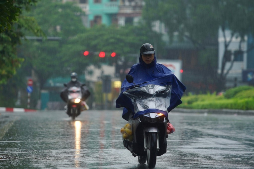 Áp thấp nhiệt đới có khả năng mạnh lên thành bão