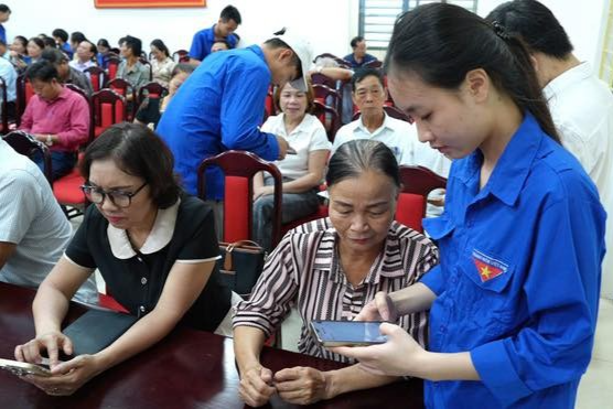 Thanh niên biến công nghệ thành cầu nối giữa truyền thống và hiện đại Thanh niên biến công nghệ thành cầu nối giữa truyền thống và hiện đại