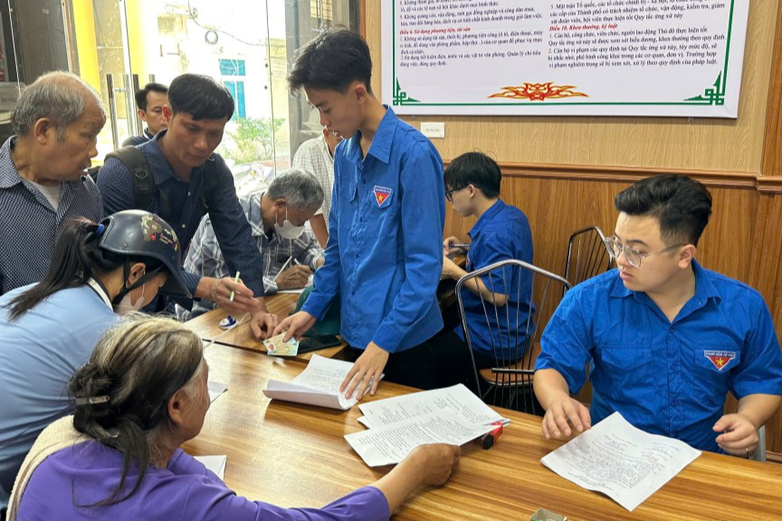 Thanh niên biến công nghệ thành cầu nối giữa truyền thống và hiện đại Thanh niên biến công nghệ thành cầu nối giữa truyền thống và hiện đại