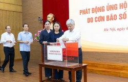 Phát động ủng hộ đồng bào bị thiệt hại do cơn bão số 10