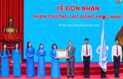 Hội LHPN Việt Nam đón nhận Huân chương Lao động hạng Nhất