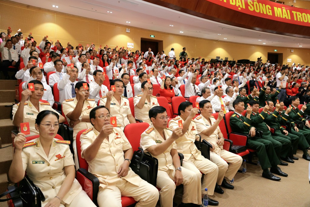 Vĩnh Long mở ra thời kì phát triển mới Vĩnh Long mở ra thời kì phát triển mới