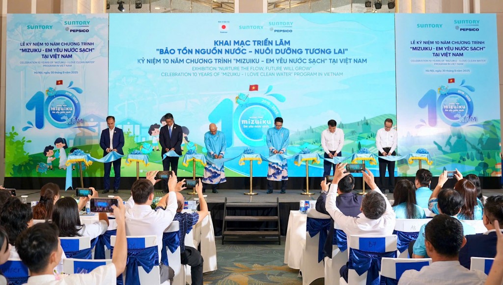 Một thập kỷ lan tỏa ý thức bảo vệ nước sạch cho học sinh