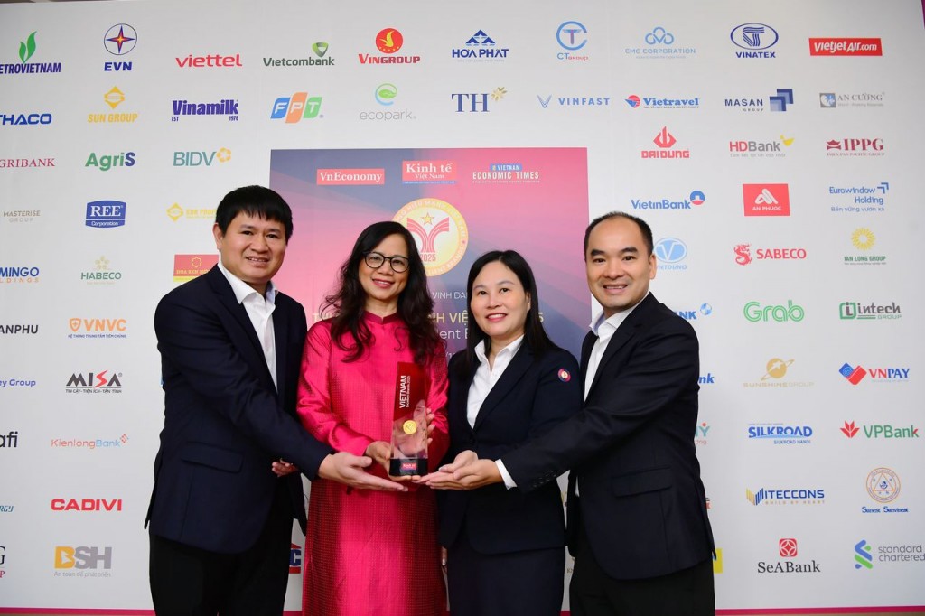 Công ty Vietravel vinh dự nhận giải thưởng 