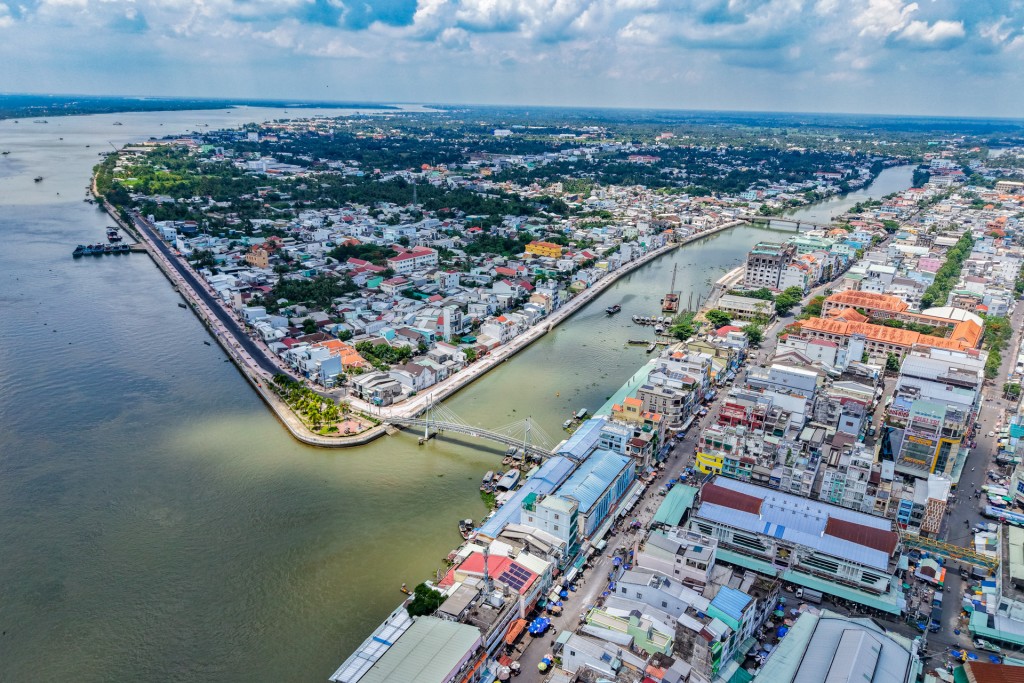 Định hướng phát triển Vĩnh Long toàn diện, bứt phá trong giai đoạn mới Định hướng phát triển Vĩnh Long toàn diện, bứt phá trong giai đoạn mới