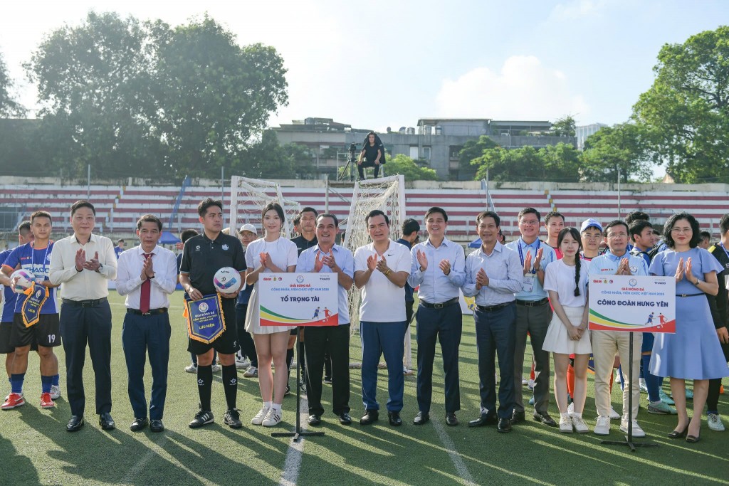 Sôi nổi Giải Bóng đá công nhân, viên chức Việt Nam 2025